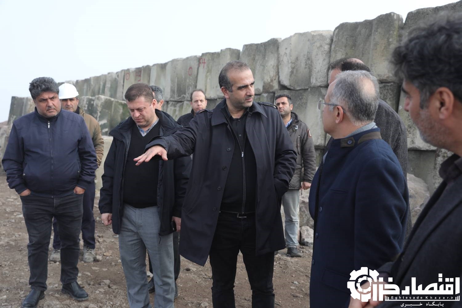 نظارت میدانی مدیرعامل منطقه آزاد انزلی از پروژه‌های عمرانی