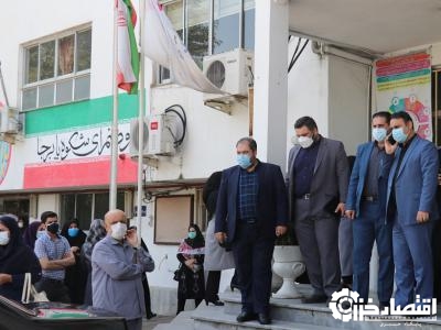 بازدید سر زده فرماندار از مرکز واکسیناسیون فرهنگیان رشت
