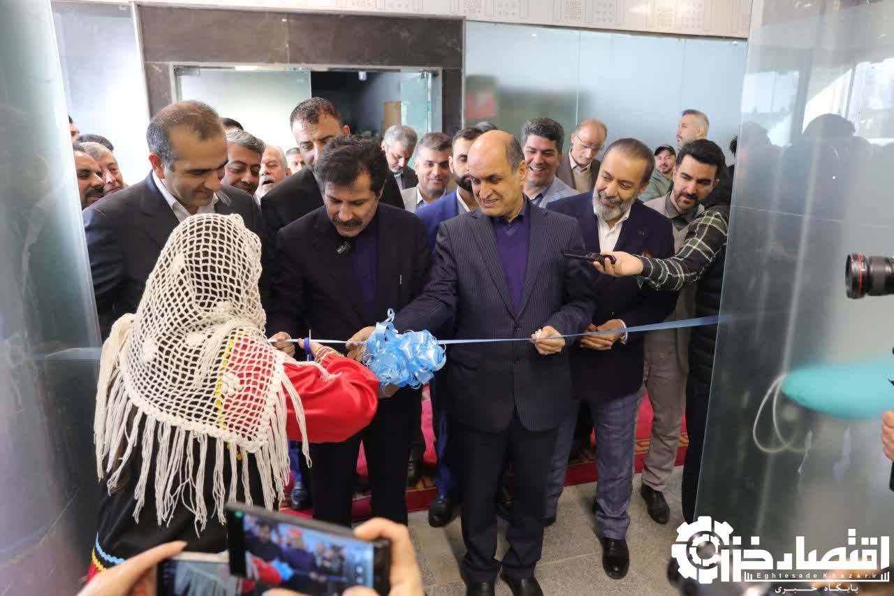 افتتاح و آغاز عملیات اجرایی 46 طرح سرمایه گذاری و زیرساختی با ارزش 1890میلیارد تومان و اشتغالزایی مستقیم 199 نفر افتتاح و آغاز عملیات اجرایی ۴۶ طرح سرمایه گذاری و زیرساختی با ارزش ۱۸۹۰میلیارد تومان و اشتغالزایی مستقیم ۱۹۹ نفر