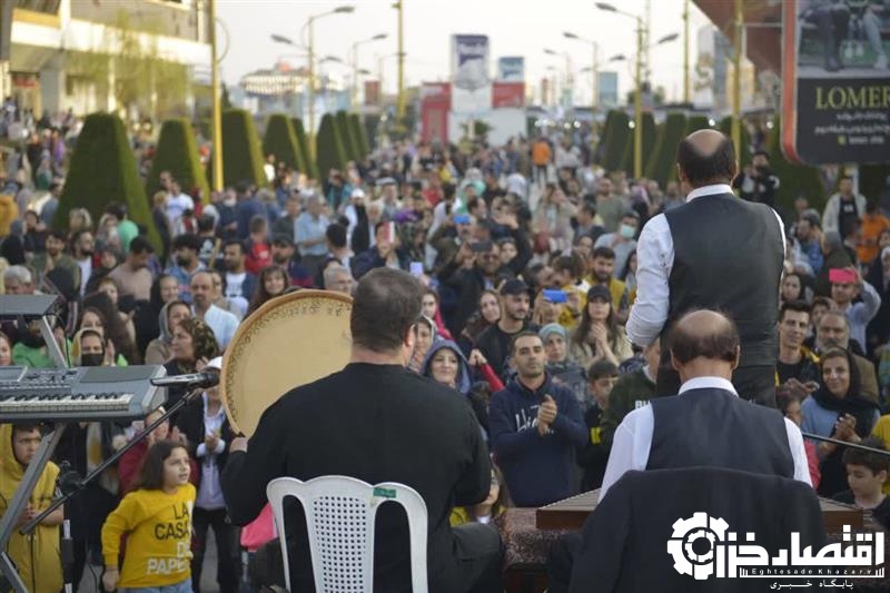 گردشگران نوروزی نیمه اول تعطیلات عید به ۷۰۰ هزار نفر رسید