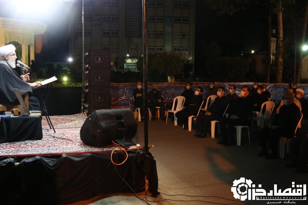 برگزاری مراسم احیاء دومین شب قدر در جوار مزار شهدای گمنام دانشگاه آزاد اسلامی واحد رشت