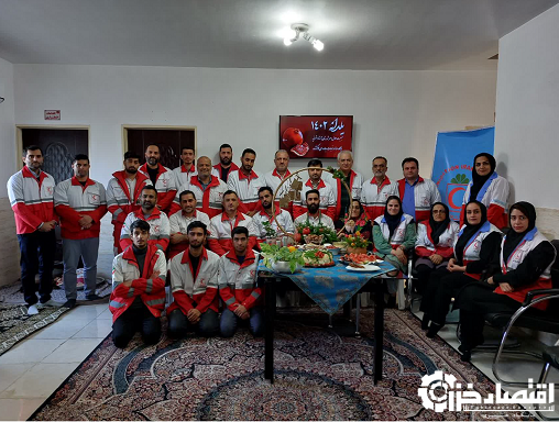 برگزاری آیین شب یلدا در پایگاه امداد و نجات لاکوژده آستانه اشرفیه در کنار مدیرعامل هلال احمر استان