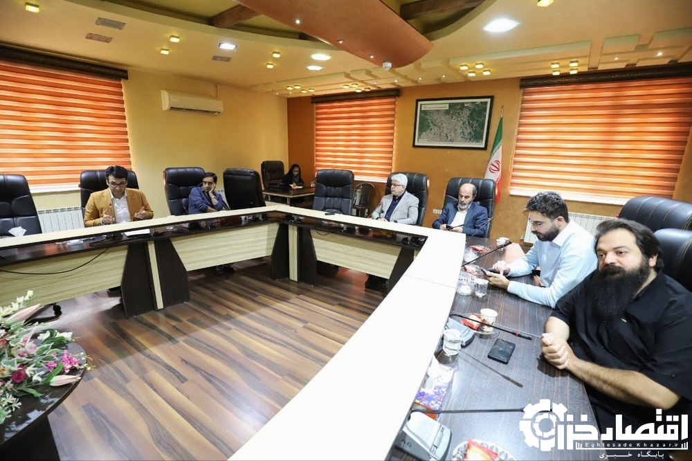 بهره برداری از کتابخانه مرکزی رشت در هفته کتاب و کتابخوانی