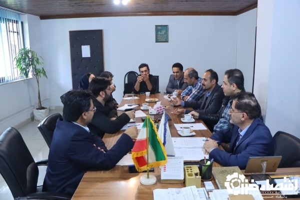 جلسه کمیته راهبری طرح احیاء و تعادل بخشی منابع آب زیر زمینی در منابع آب شهرستان‌های لاهیجان و سیاهکل