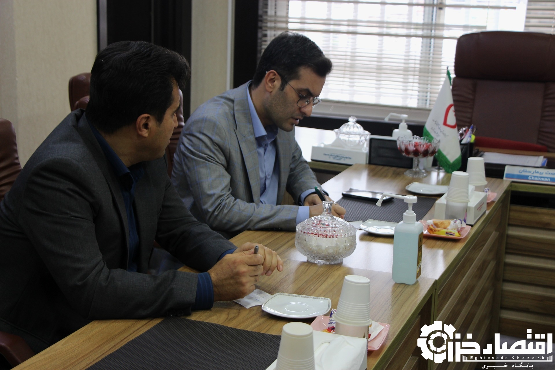 تأکید معاون توسعه دانشگاه بر رفع موانع مالی و تجهیزاتی در بازدید از مرکز آموزشی و درمانی حشمت