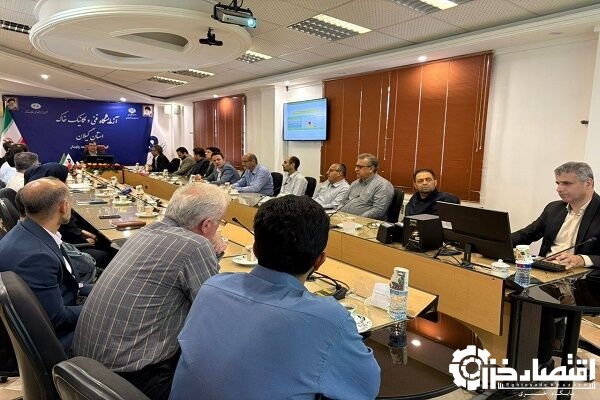 نشست هماهنگی مدیرعامل آزمایشگاه فنی و مکانیک خاک کشور با مدیرکل راه و شهرسازی گیلان