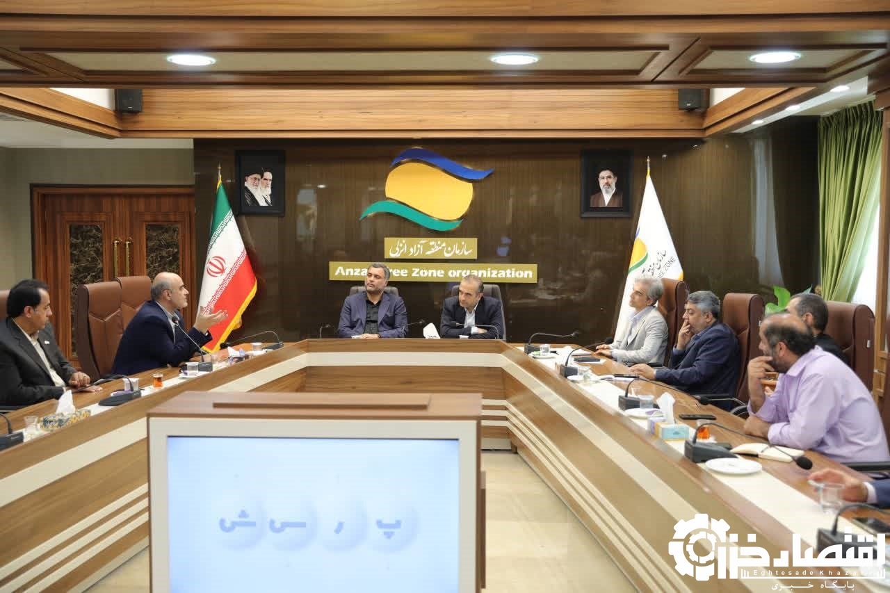 تأکید بر تبدیل انزلی به هاب فناوری و اقتصاد دیجیتال کشور