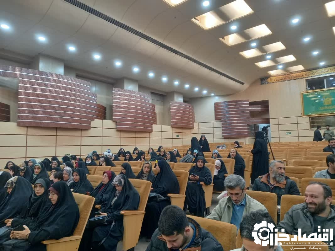 اختتامیه سی‌وهفتمین مسابقات کشوری قرآن کریم خانواده‌های شاهد و ایثارگر برگزار شد